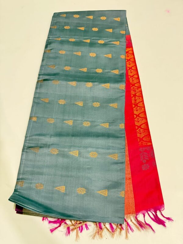 Women's Dharmavaram banarasi silk Woven Design Saree With Unstitched Blouse Piece